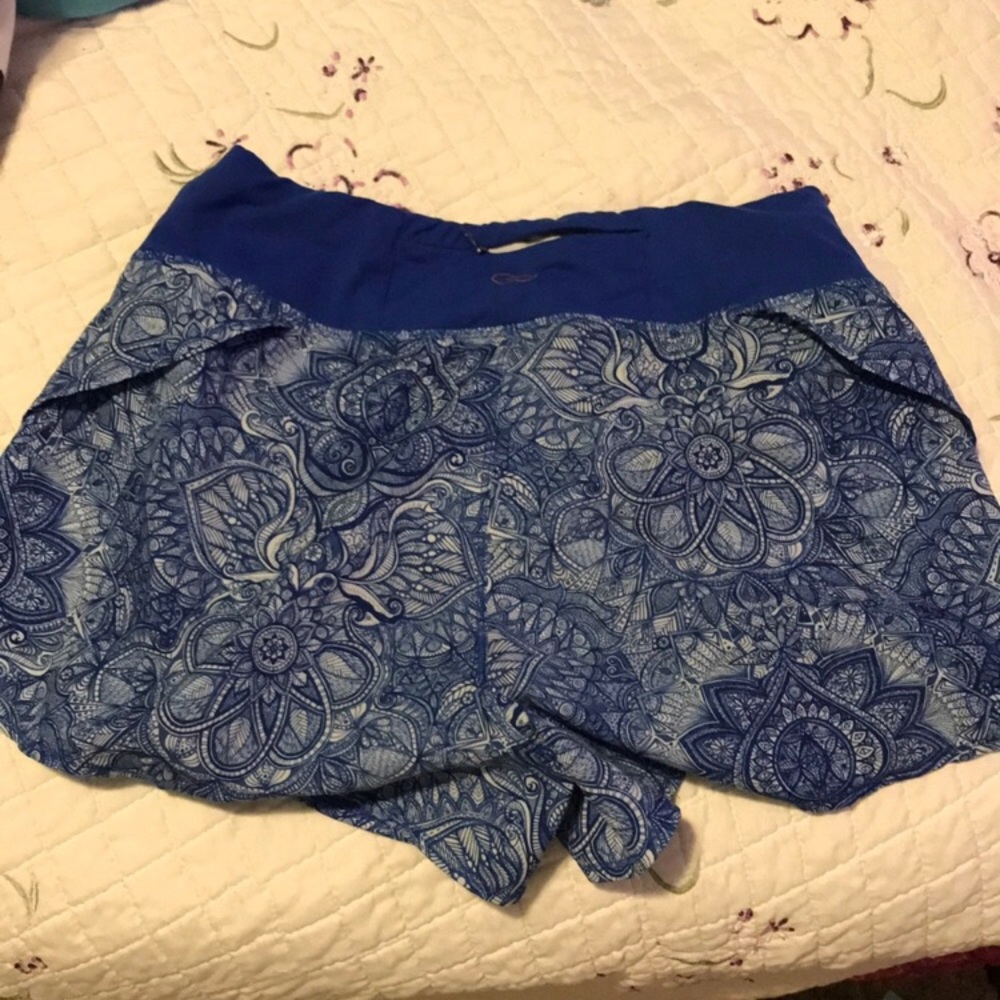 Abstract blue shorts